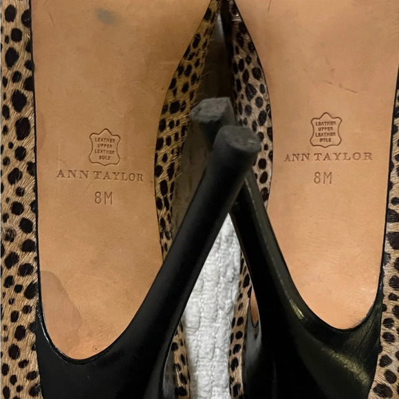 🖤Ann Taylor Leandra Haircalf Platform Booties🖤 - Picture 7 of 9